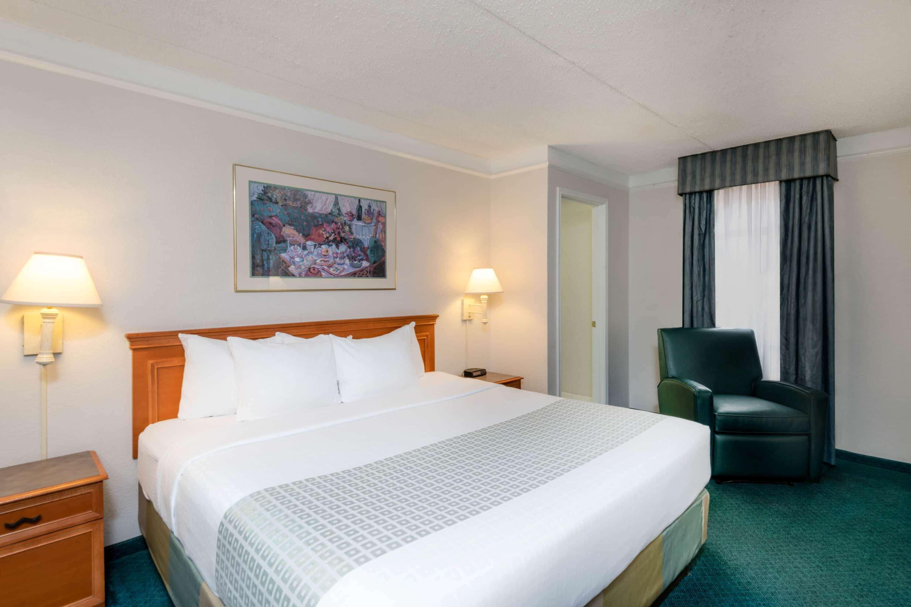 La Quinta Inn By Wyndham Farmington Extérieur photo