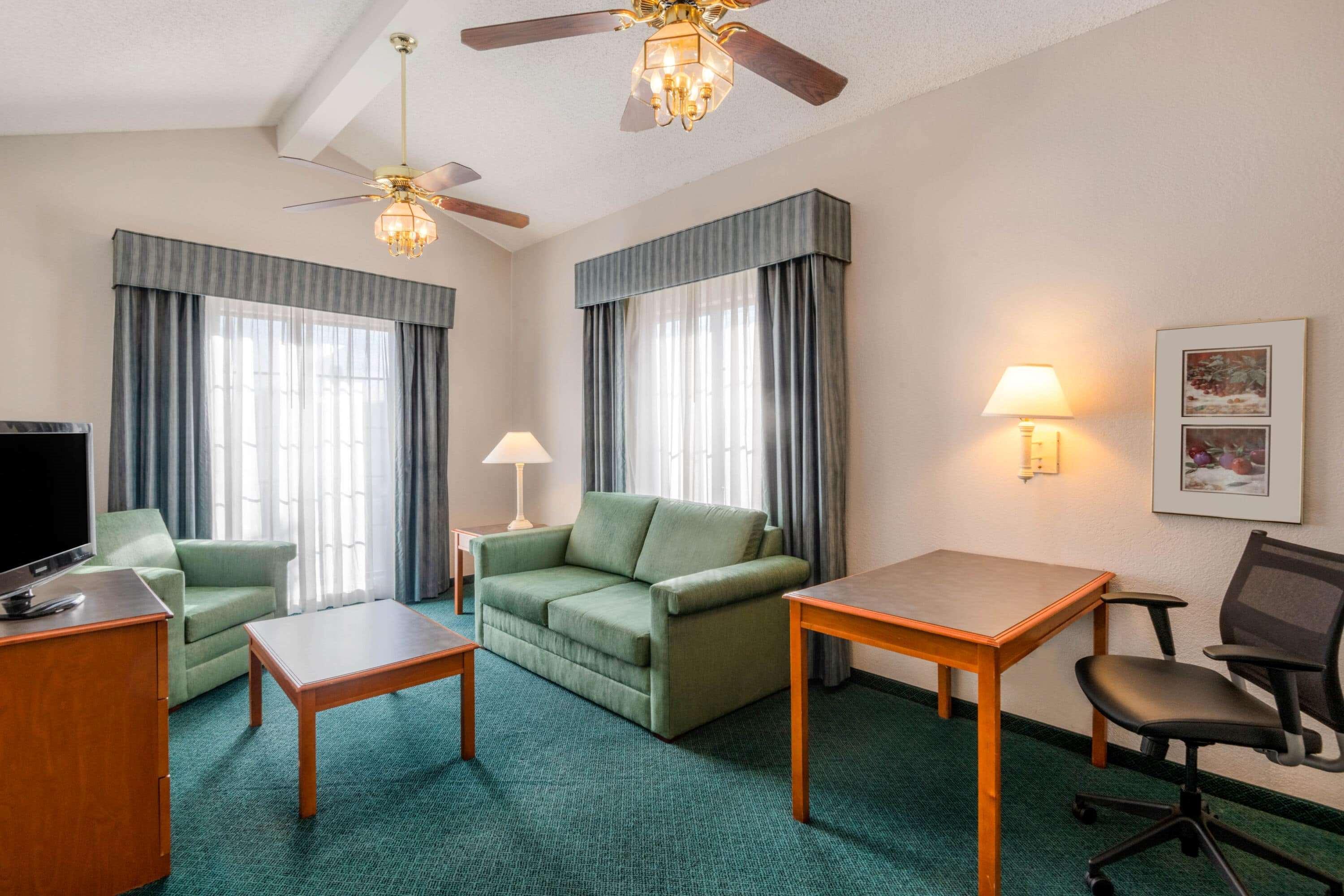 La Quinta Inn By Wyndham Farmington Extérieur photo